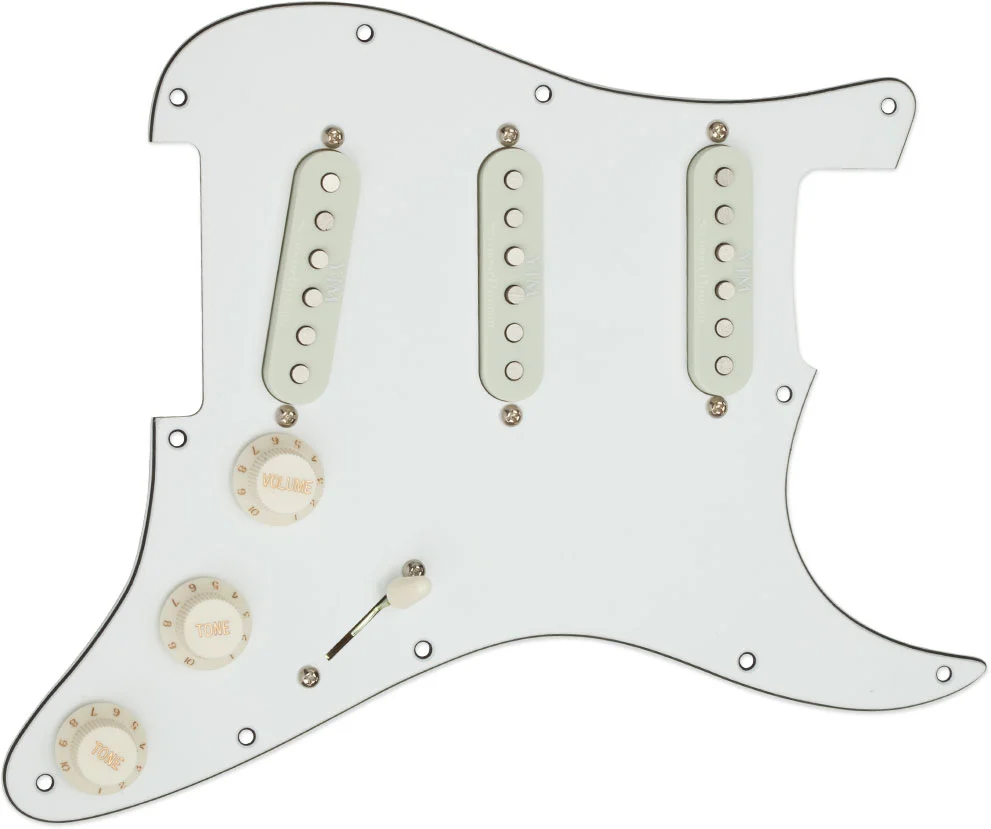 Seymour Duncan STK-S10PGD Yngwie Malmsteen YJM Fury Loaded Single Coil Pickguard Off White