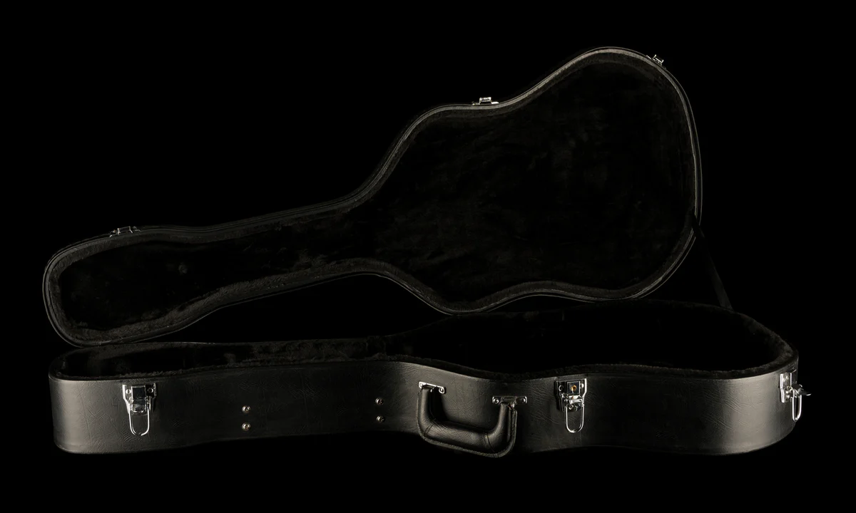 Used Guardian CG-022-C Classical Guitar Deluxe Archtop Hardshell Case Black