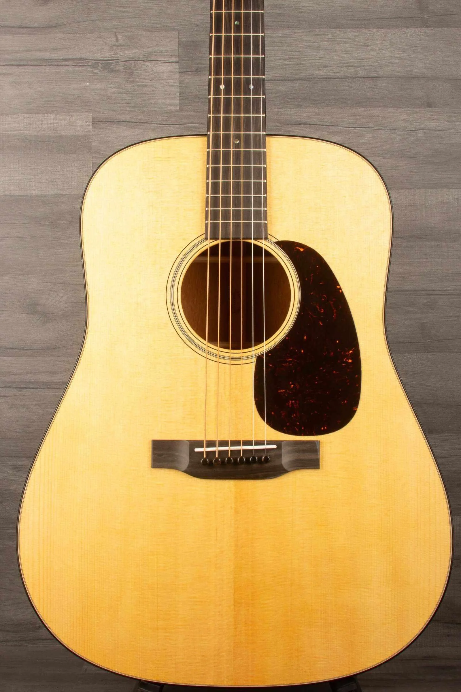 Martin D-18 Acoustic guitar