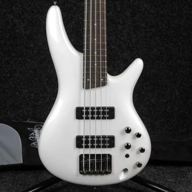 Ibanez SR305 5-String Bass Guitar - White w/Gig Bag - 2nd Hand