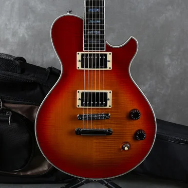 Michael Kelly Patriot Custom - Cherry Burst w/Gig Bag - 2nd Hand